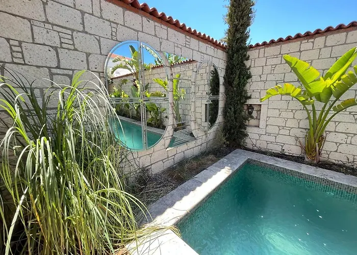 Armi Alacati * Çeşme